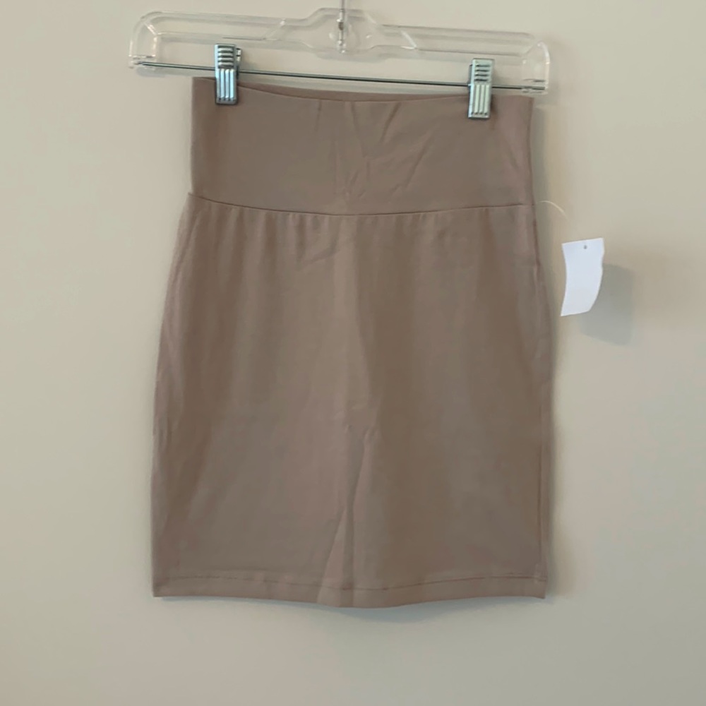 Charlotte Russe skirt NWT